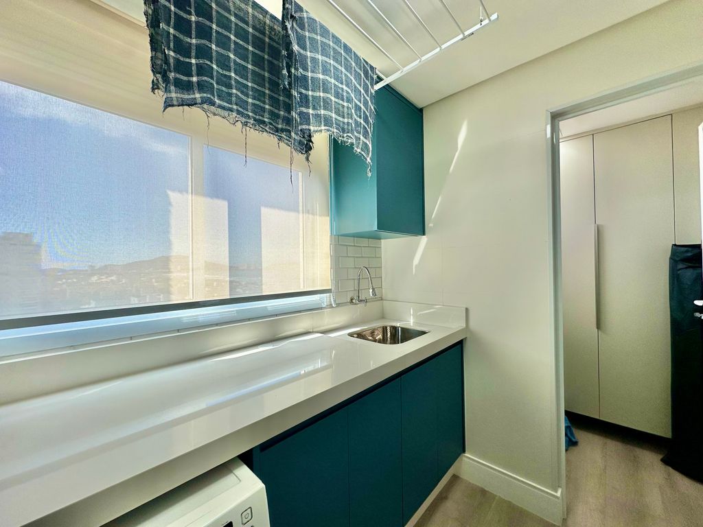Apartamento Alto Padrão  3 Suítes- Varanda Gourmet-2 Quadras da Praia da Enseada em Enseada, Guarujá — foto 42