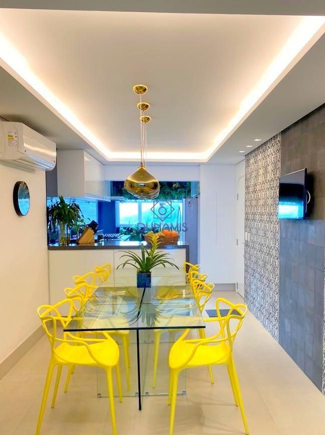 Apartamento à Venda em Pitangueiras, Guarujá - SP em Pitangueiras, Guarujá — foto 12