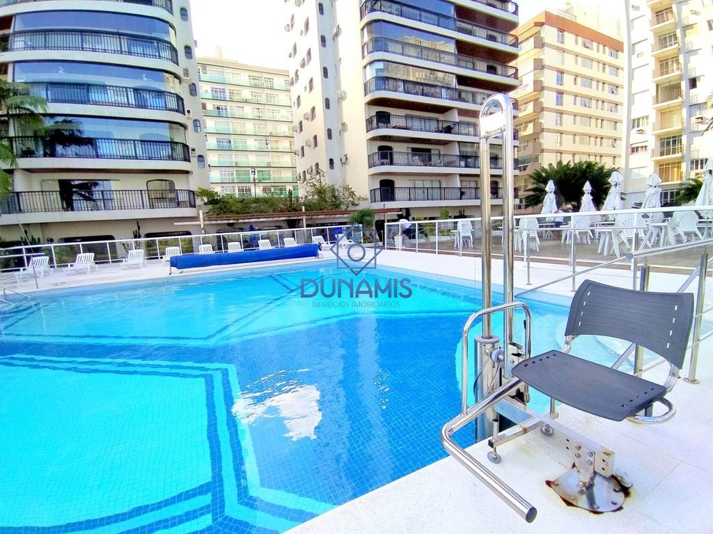 Apartamento à Venda em Pitangueiras, Guarujá - SP em Pitangueiras, Guarujá — foto 61