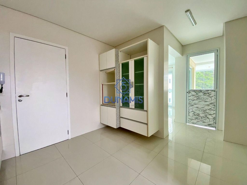 MAGNÍFICO APARTAMENTO À VENDA NA REGIÃO DAS PITANGUEIRAS - VARANDA GOURMET em Pitangueiras, Guarujá — foto 32