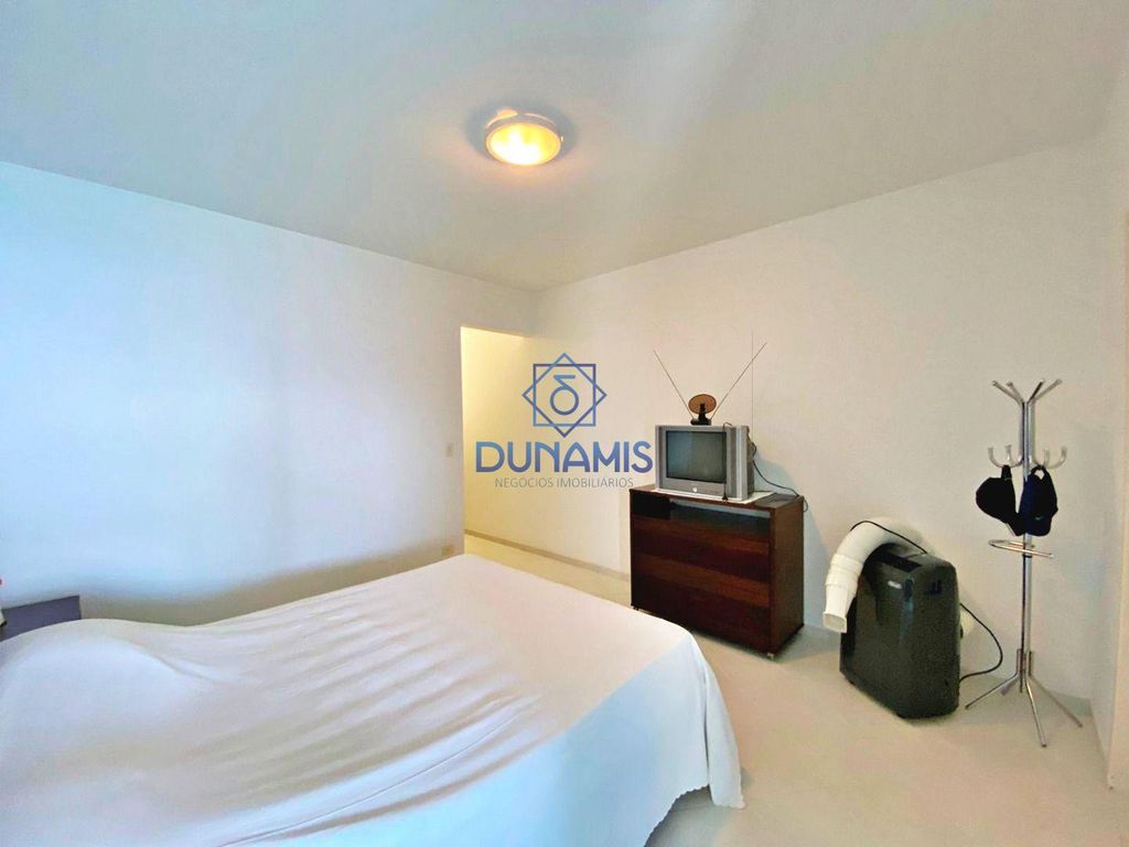 Apartamento à Venda em Morro do Maluf, Guarujá - SP em Morro do Maluf, Guarujá — foto 19