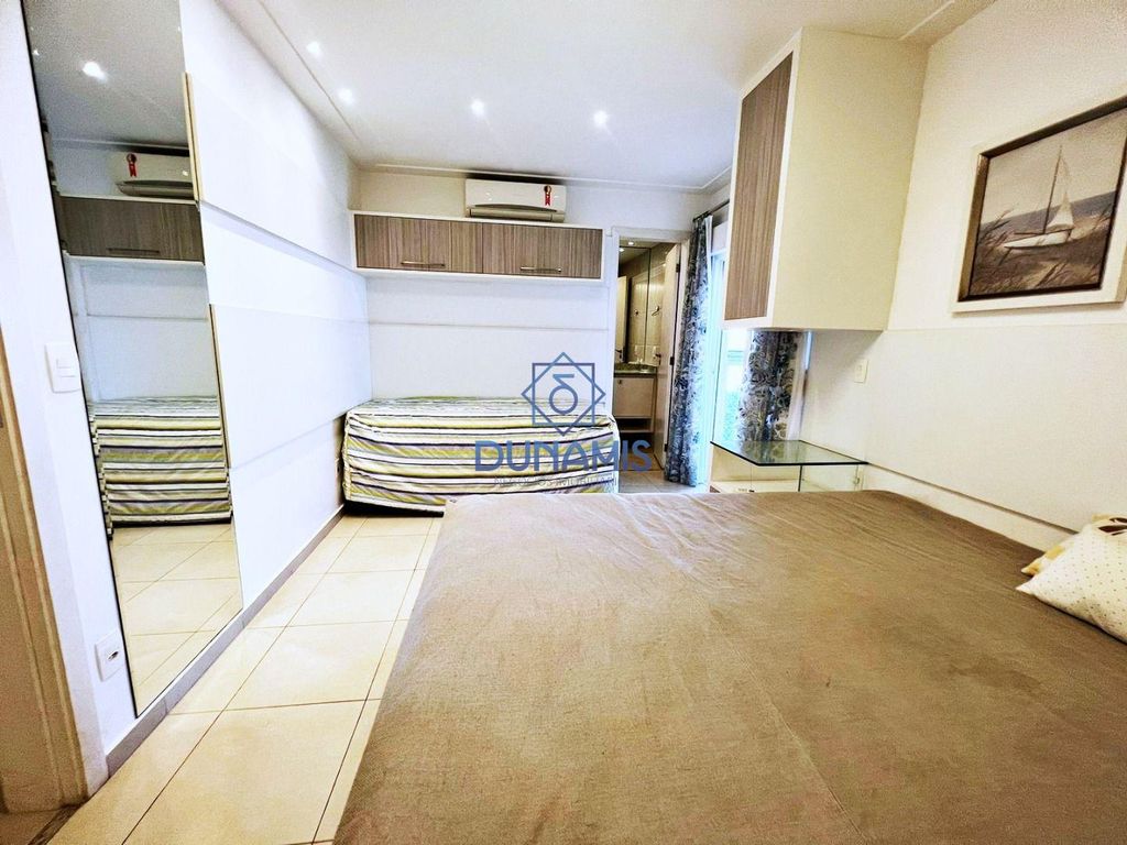 Apartamento à Venda em Pitangueiras, Guarujá - SP em Pitangueiras, Guarujá — foto 25