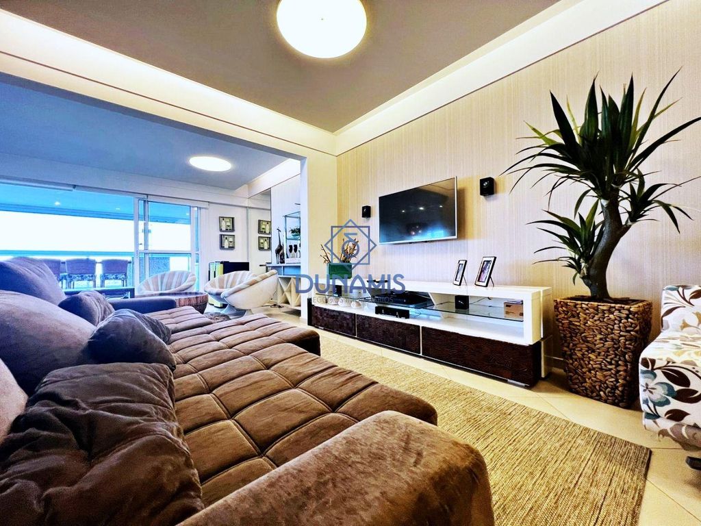 Apartamento à Venda em Pitangueiras, Guarujá - SP em Pitangueiras, Guarujá — foto 2