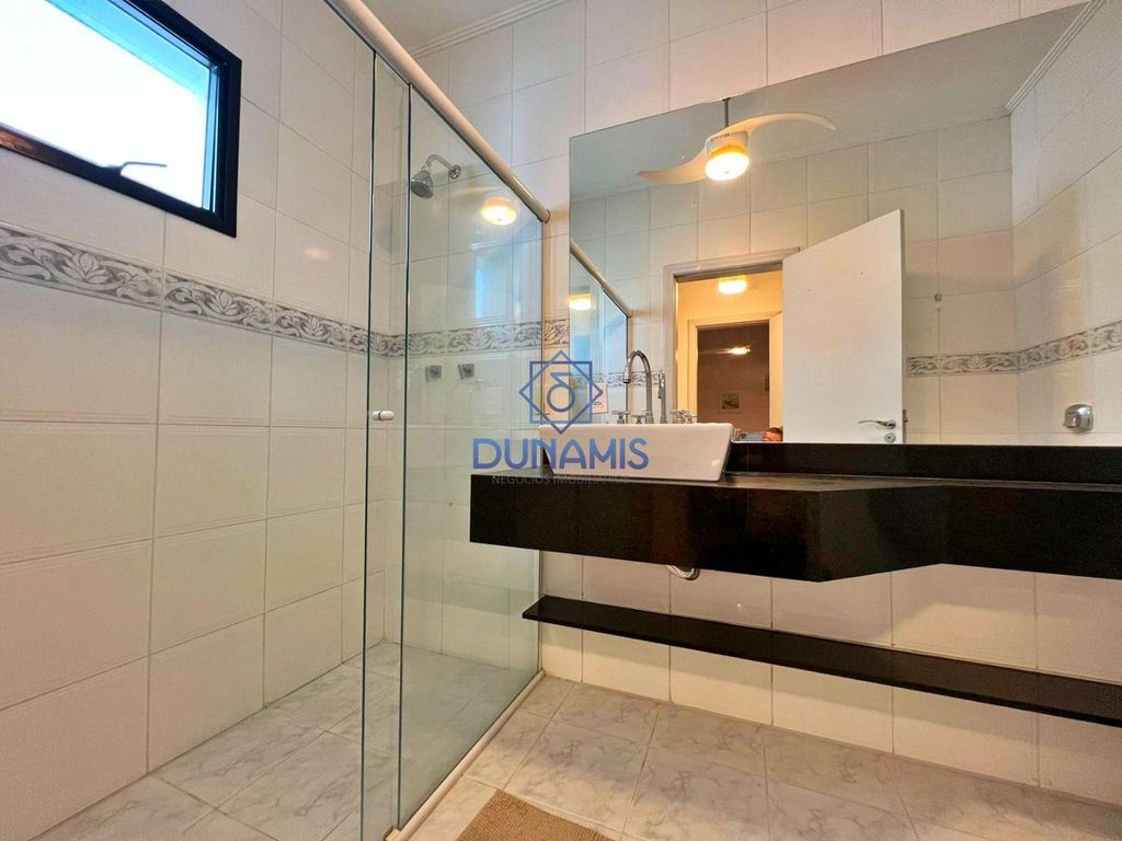 APARTAMENTO ALTO PADRÃO NA PRAIA  PITANGUEIRAS 2 VAGAS DE GARAGEM LAZER COMPLETO em Morro do Maluf, Guarujá — foto 17