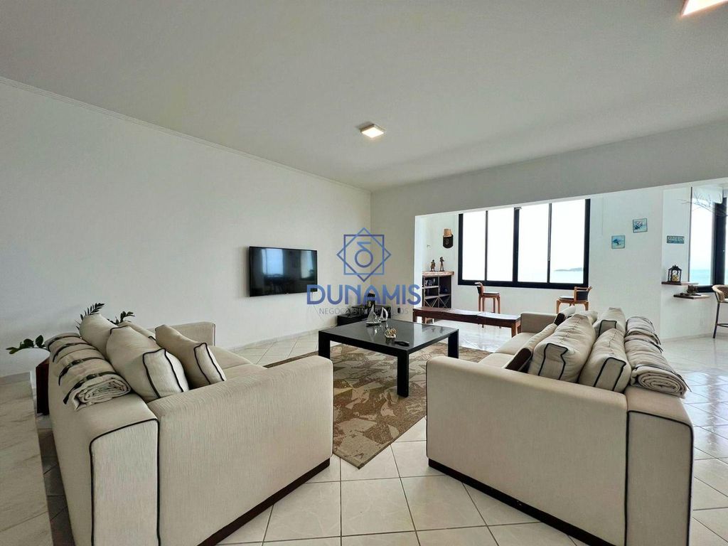 APARTAMENTO ALTO PADRÃO NA PRAIA  PITANGUEIRAS 2 VAGAS DE GARAGEM LAZER COMPLETO em Morro do Maluf, Guarujá — foto 2