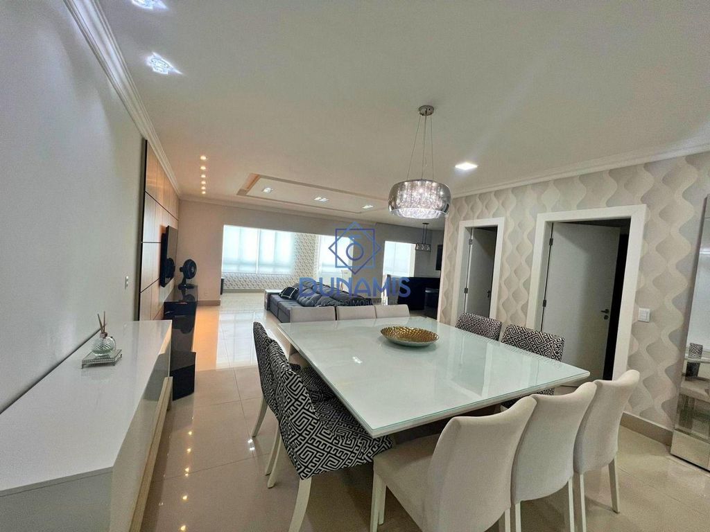 APARTAMENTO ALTO PADRÃO NA PITANGUEIRAS FRENTE MAR 2 VAGAS DE GARAGEM E LAZER em Morro do Maluf, Guarujá — foto 9