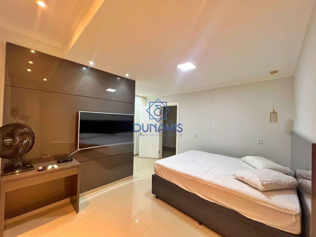 APARTAMENTO ALTO PADRÃO NA PITANGUEIRAS FRENTE MAR 2 VAGAS DE GARAGEM E LAZER em Morro do Maluf, Guarujá — foto 13