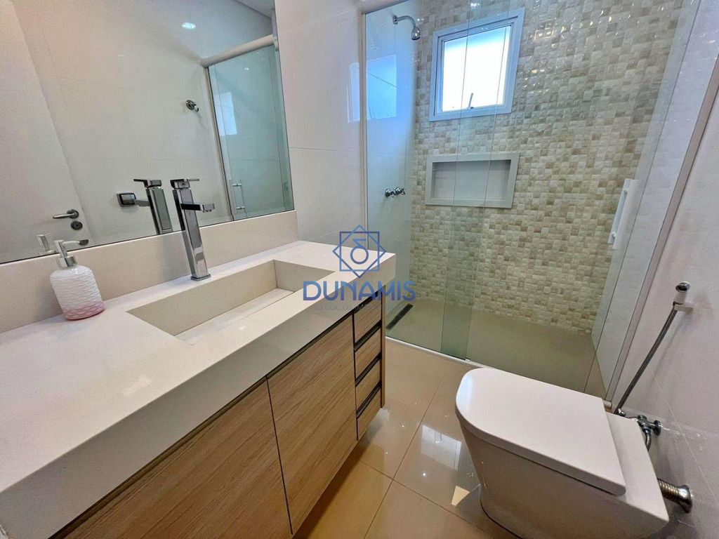 APARTAMENTO ALTO PADRÃO NA PITANGUEIRAS FRENTE MAR 2 VAGAS DE GARAGEM E LAZER em Morro do Maluf, Guarujá — foto 16