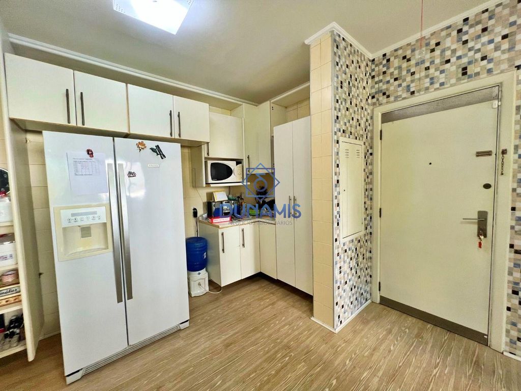 Apartamento à Venda em Pitangueiras, Guarujá - SP em Pitangueiras, Guarujá — foto 37