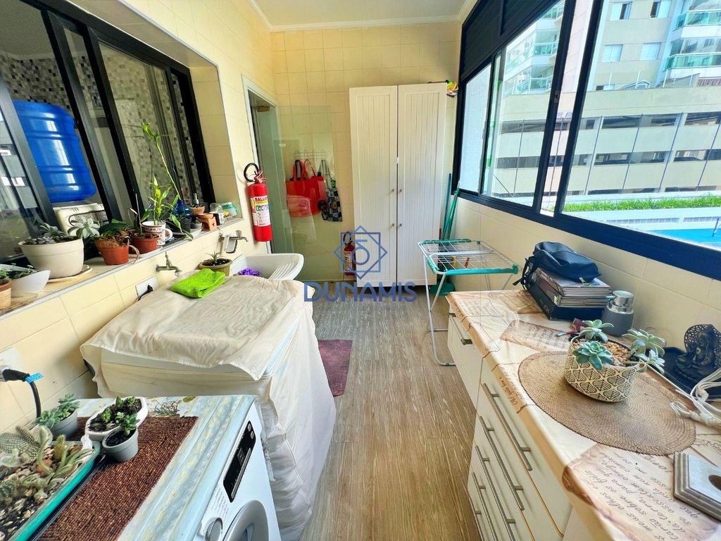 Apartamento à Venda em Pitangueiras, Guarujá - SP em Pitangueiras, Guarujá — foto 42