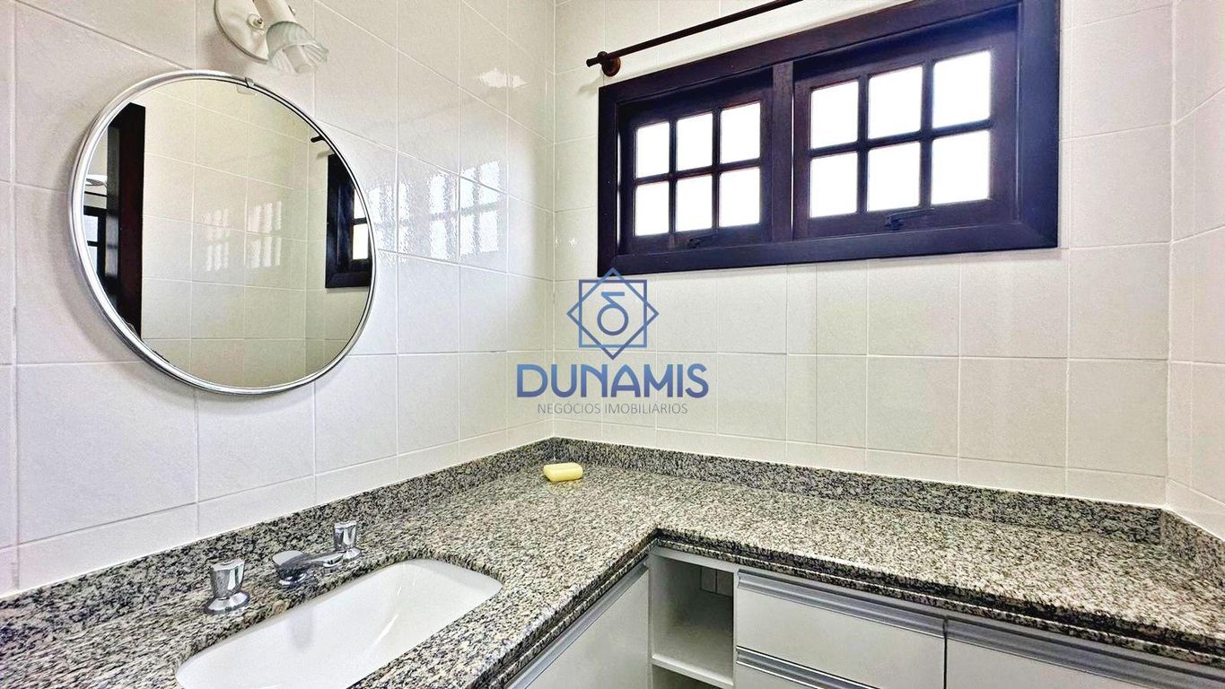 Casa térrea no condomínio Jardim Acapulco - Praia de Pernambuco, Guarujá, SP em Jardim Acapulco, Guarujá — foto 40