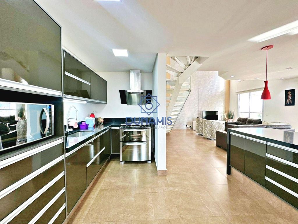 COBERTURA TRIPLEX À VENDA PRÉDIO FRENTE PARA O MAR. em Jardim Astúrias, Guarujá — foto 41