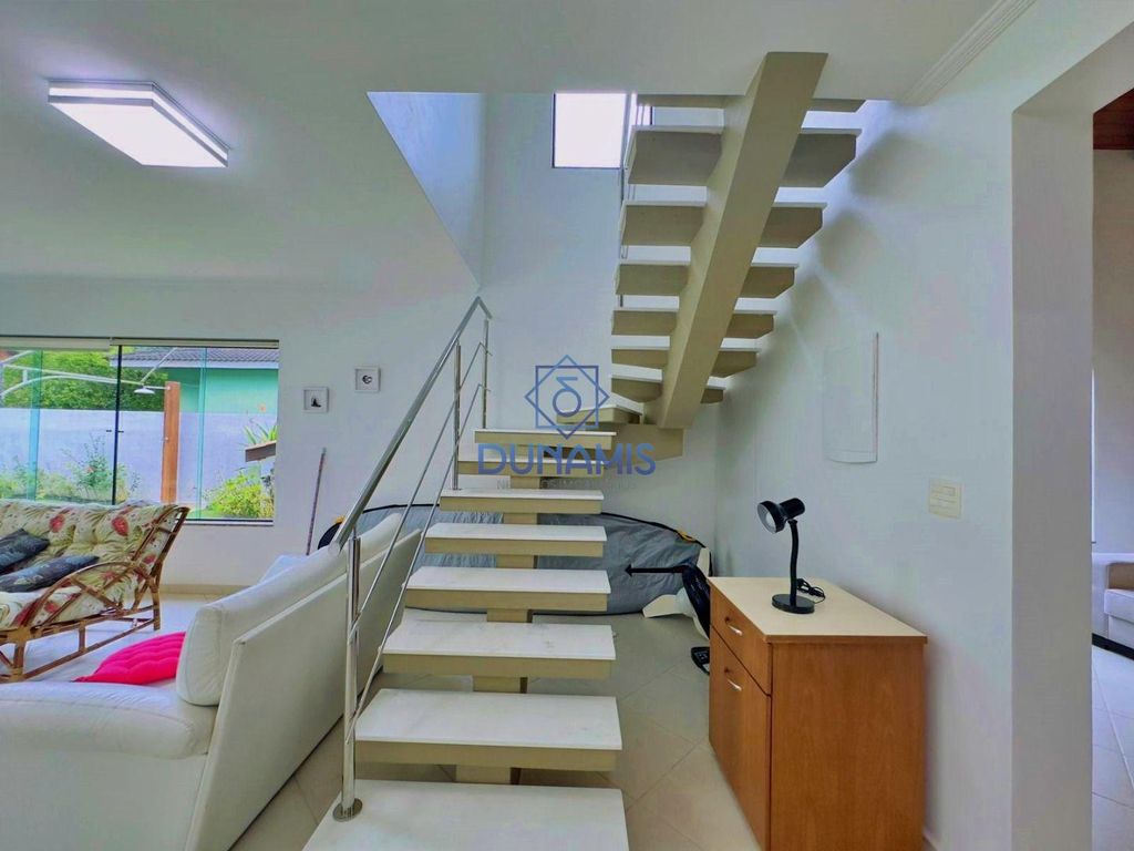 Casa aconchegante à venda na Praia do Pernambuco em Guarujá em Balneário Praia do Pernambuco, Guarujá — foto 7