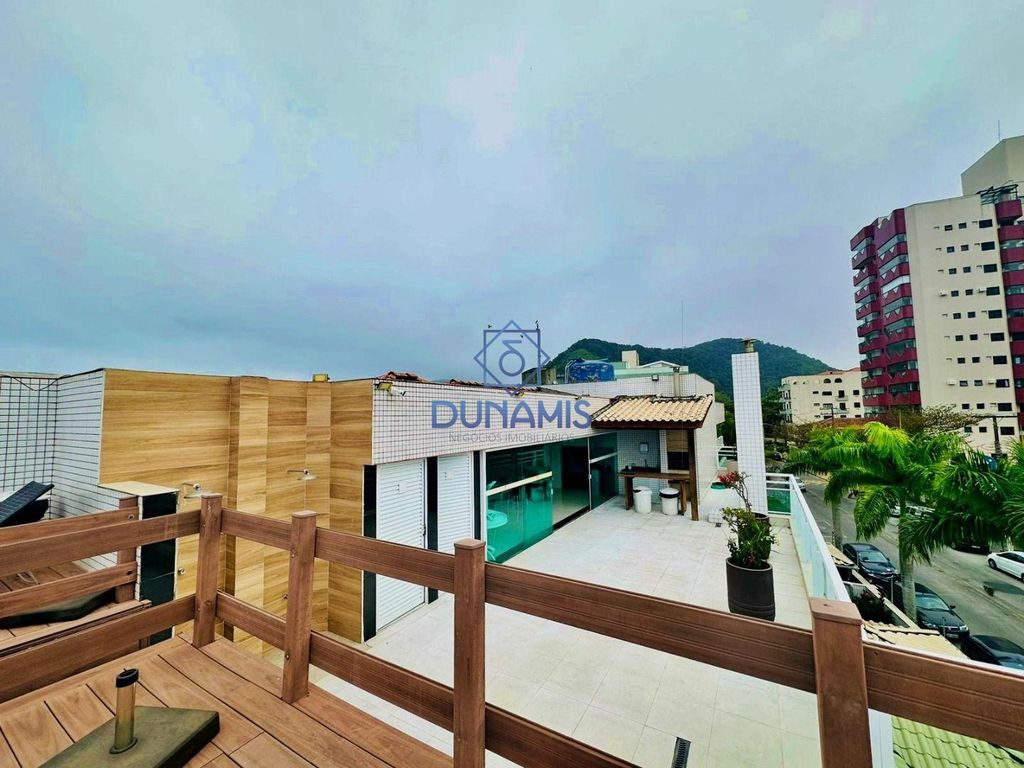 Cobertura na Praia do Tombo  - terraço com churrasqueira em Jardim Astúrias, Guarujá — foto 30