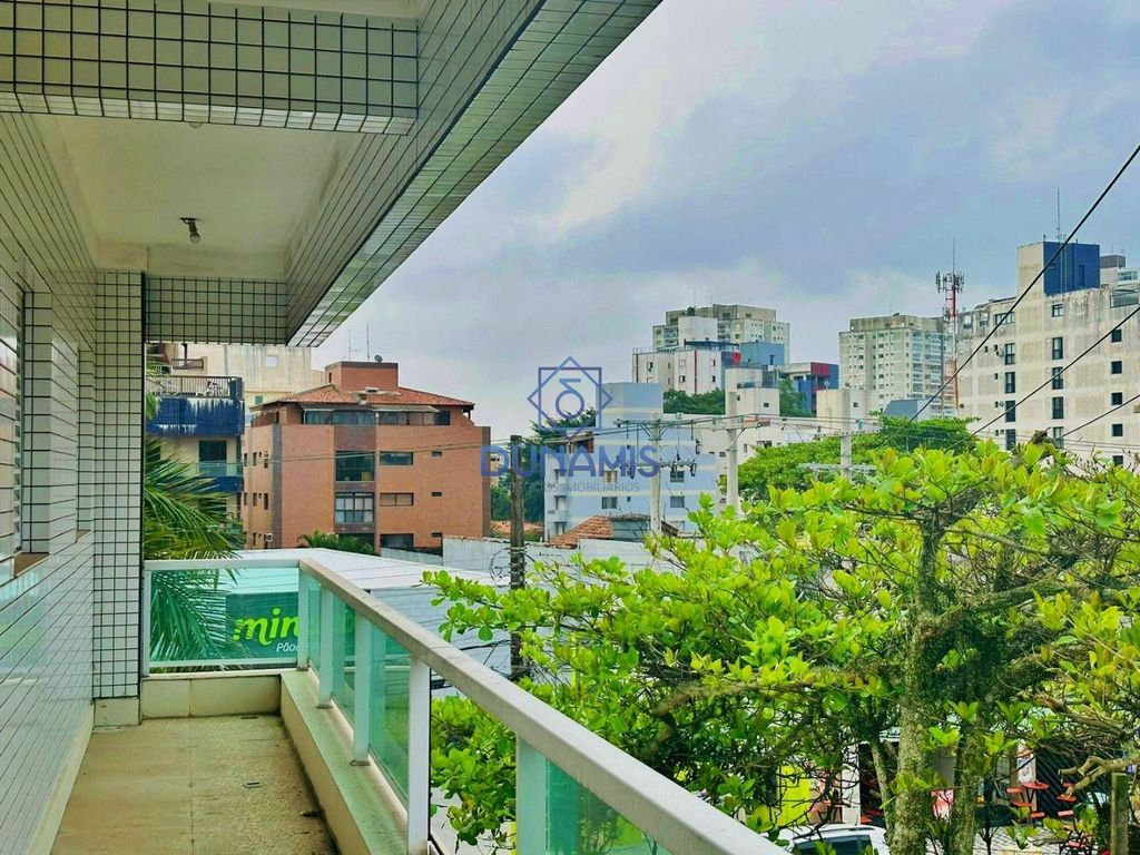 Cobertura na Praia do Tombo  - terraço com churrasqueira em Jardim Astúrias, Guarujá — foto 6