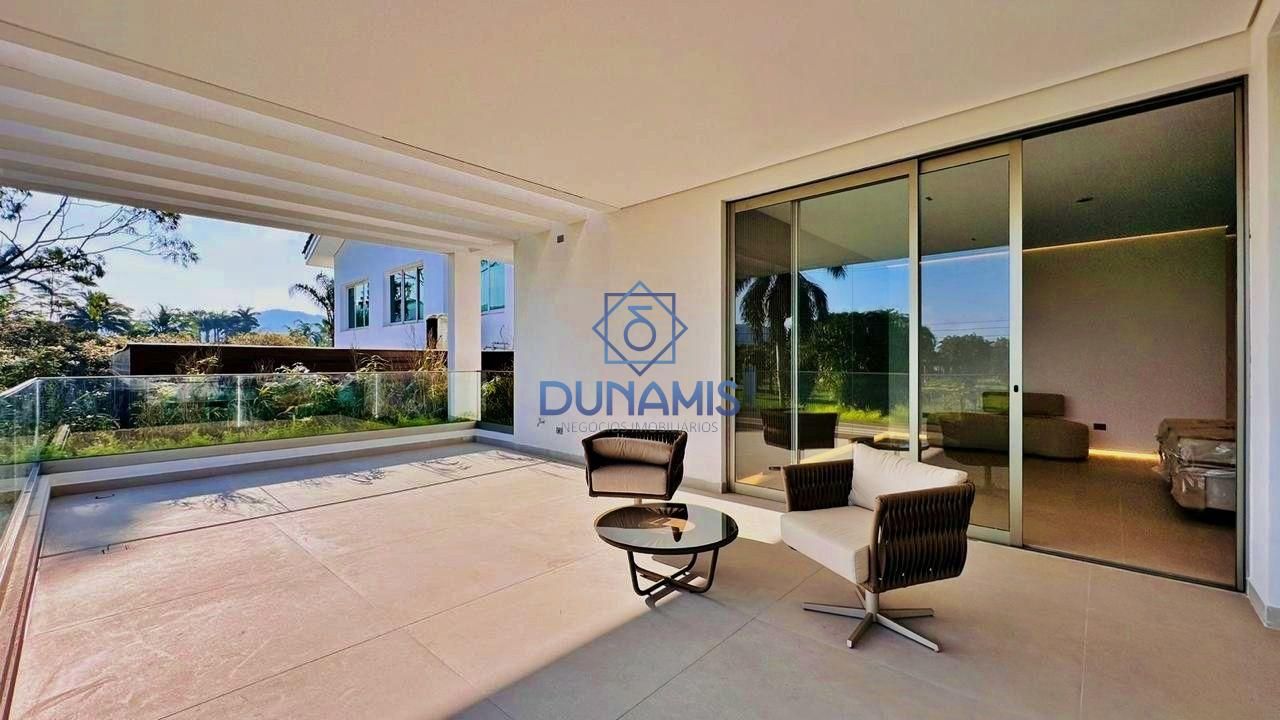 Mansão luxuosa no Condomínio Jardim Acapulco mobiliada e decorada em Acapulco, Guarujá — foto 36