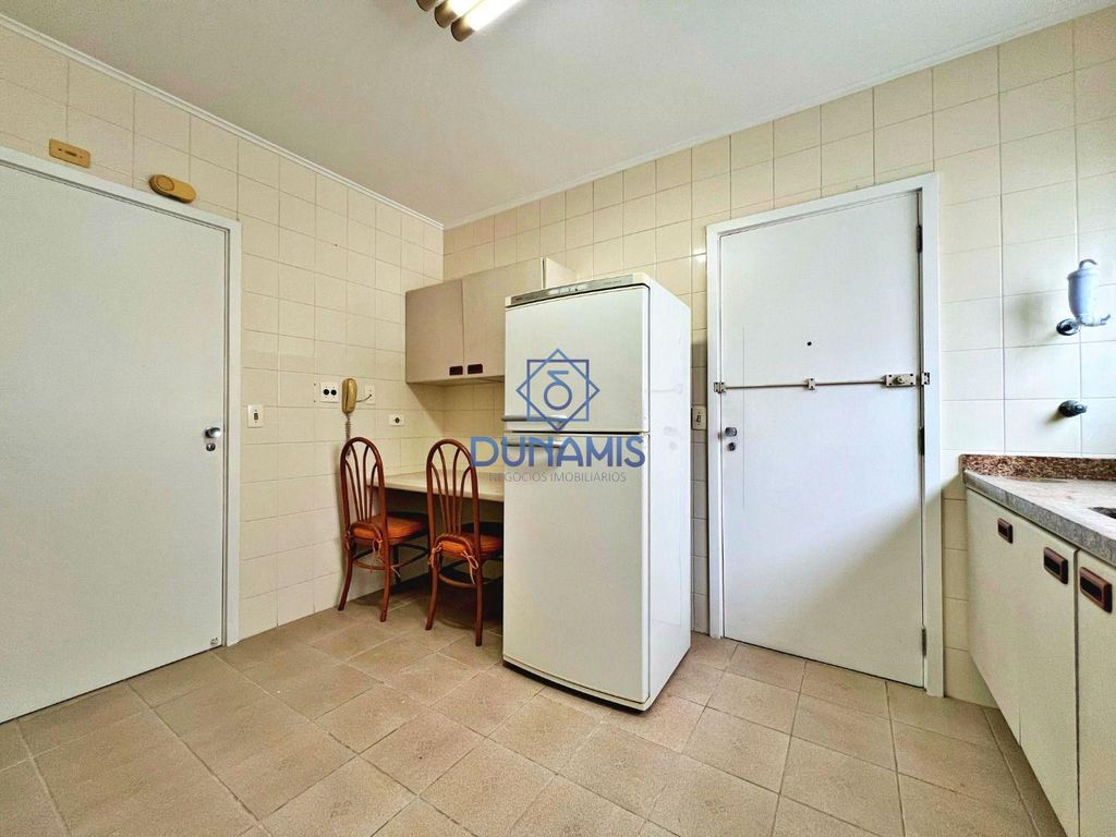 Apartamento à Venda em Pitangueiras, Guarujá - SP em Pitangueiras, Guarujá — foto 31