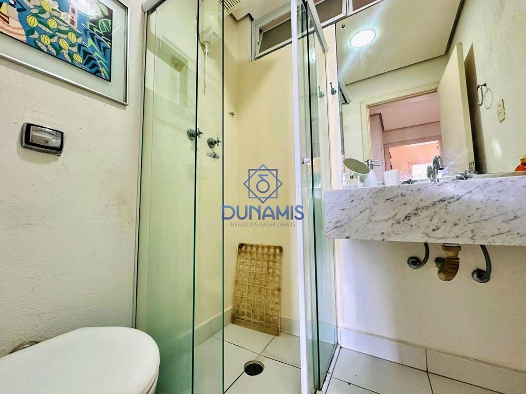 ** APARTAMENTO PÉ NA AREIA A VENDA NA PRAIA DAS PITANGUEIRAS ** em Jardim Astúrias, Guarujá — foto 38