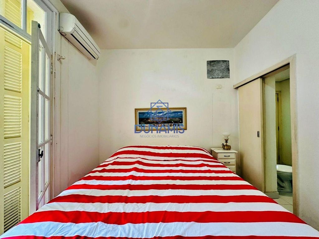 ** APARTAMENTO PÉ NA AREIA A VENDA NA PRAIA DAS PITANGUEIRAS ** em Jardim Astúrias, Guarujá — foto 27