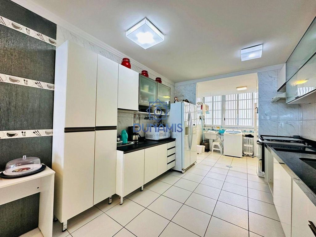 LINDO APARTAMENTO À VENDA NA PRAIA DE PITANGUEIRAS - FRENTE TOTAL REGIÃO CENTRAL em Pitangueiras, Guarujá — foto 16