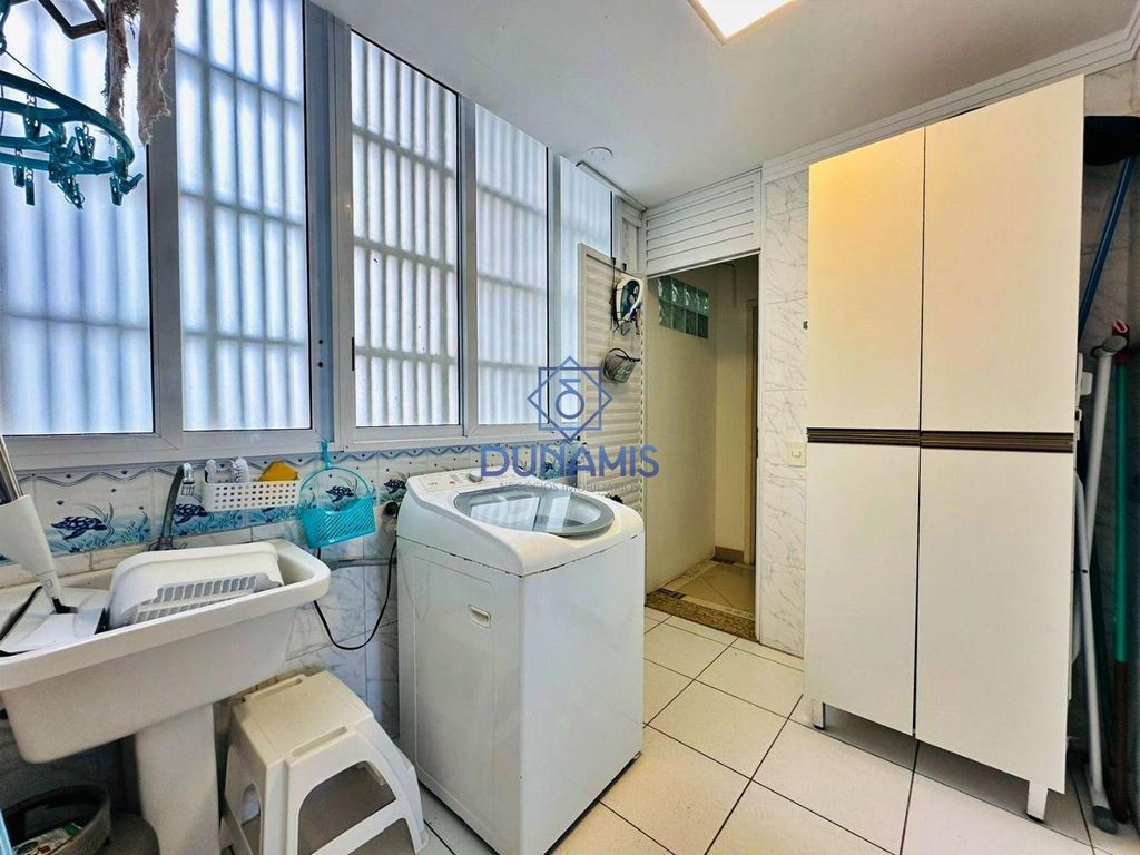 LINDO APARTAMENTO À VENDA NA PRAIA DE PITANGUEIRAS - FRENTE TOTAL REGIÃO CENTRAL em Pitangueiras, Guarujá — foto 49