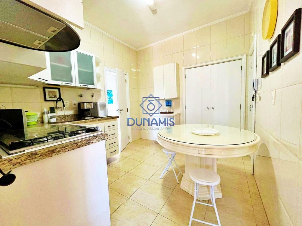 APARTAMENTO À VENDA NA PRAIA DAS PITANGUEIRAS - FRENTE MAR, COM VISTA MAR em Pitangueiras, Guarujá — foto 34