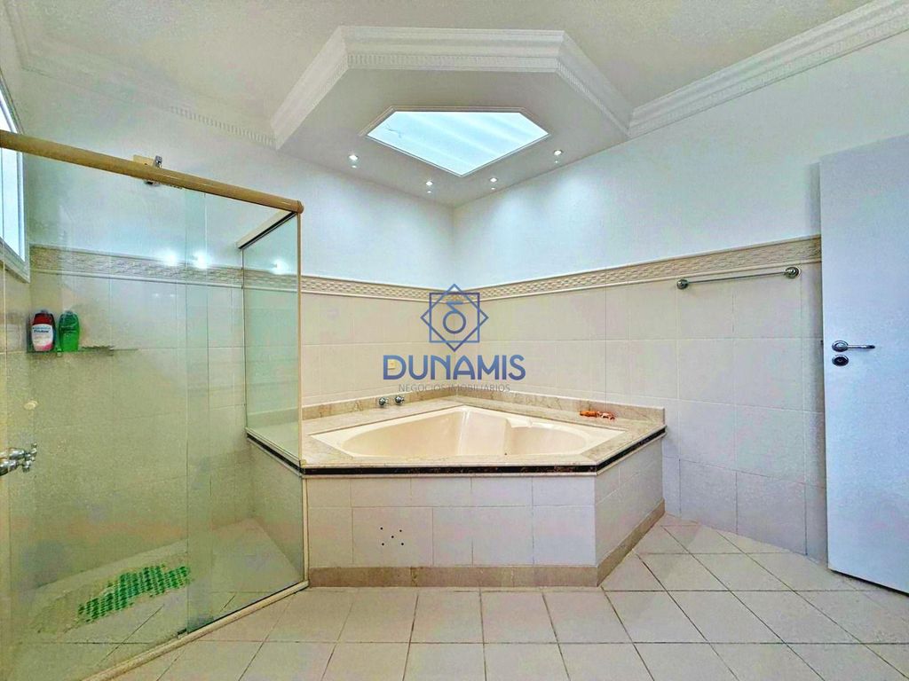 MAGNÍFICA CASA ALTO PADRÃO - ENSEADA - 4 SUÍTES - COM LAZER em Enseada, Guarujá — foto 45