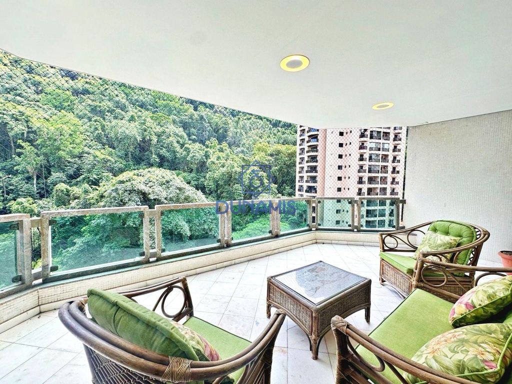 APARTAMENTO À VENDA NA PRAIA DAS PITANGUEIRAS - BARRA FUNDA - COM LAZER COMPLETO em Pitangueiras, Guarujá — foto 2