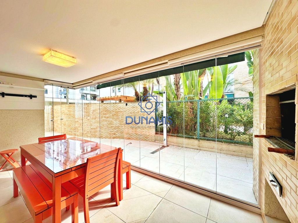 MAGNÍFICO APARTAMENTO GARDEN COM VARANDA GOURMET NA PRAIA DA ENSEADA em Enseada, Guarujá — foto 5
