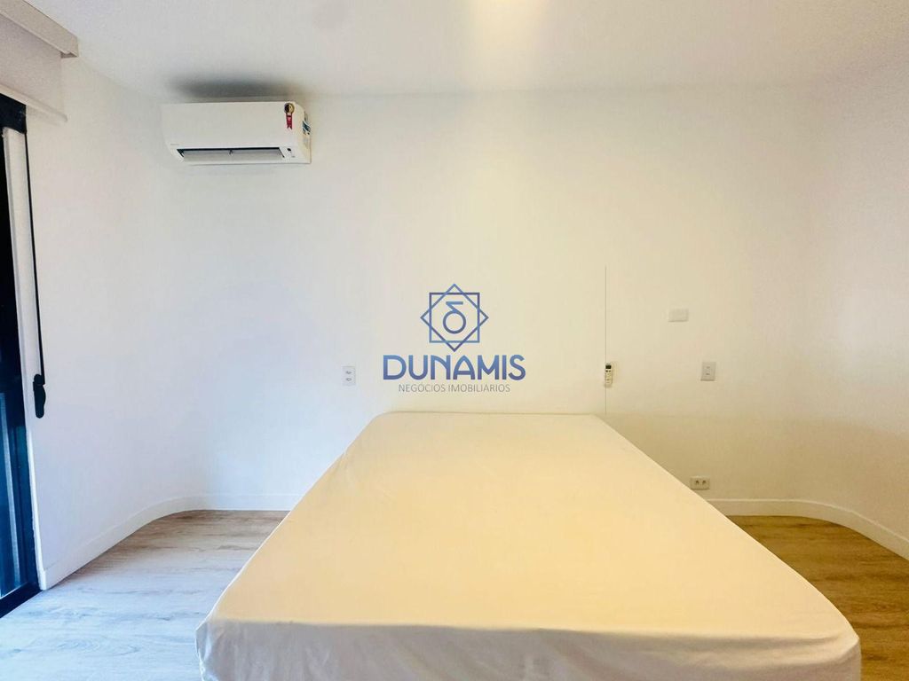 LINDO APARTAMENTO REFORMADO PARA VENDA NA REGIÃO NOBRE DE PITANGUEIRAS em Pitangueiras, Guarujá — foto 36