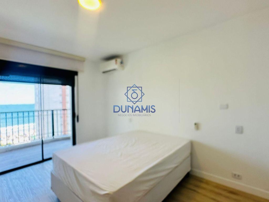 LINDO APARTAMENTO REFORMADO PARA VENDA NA REGIÃO NOBRE DE PITANGUEIRAS em Pitangueiras, Guarujá — foto 38