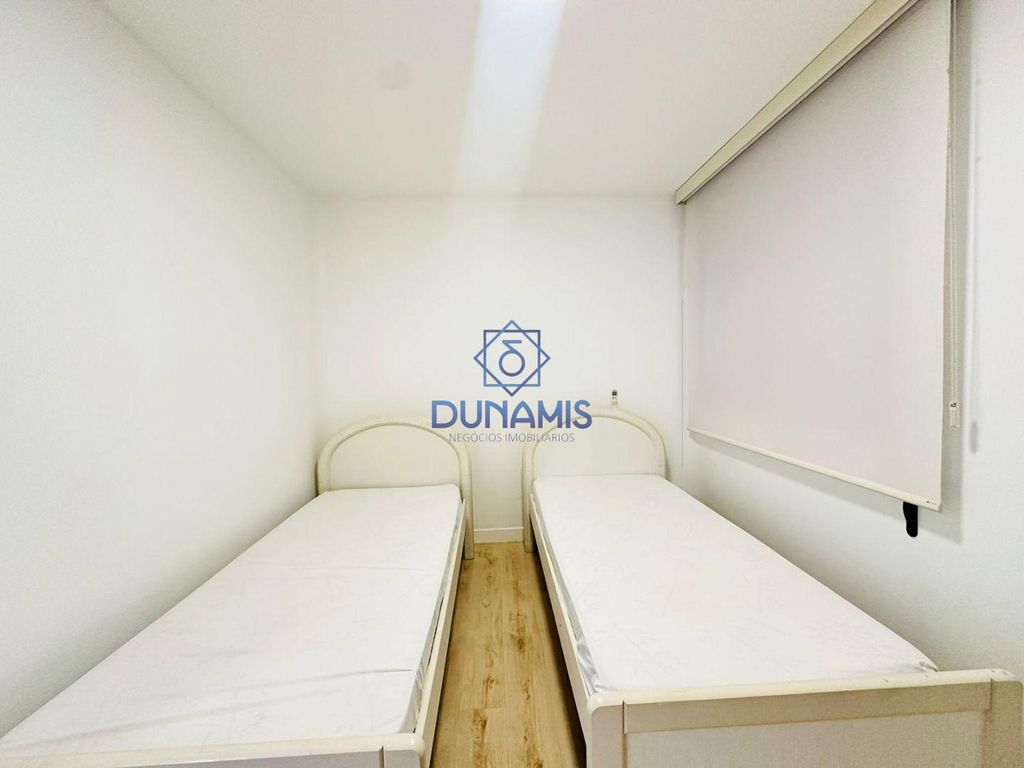 LINDO APARTAMENTO REFORMADO PARA VENDA NA REGIÃO NOBRE DE PITANGUEIRAS em Pitangueiras, Guarujá — foto 48