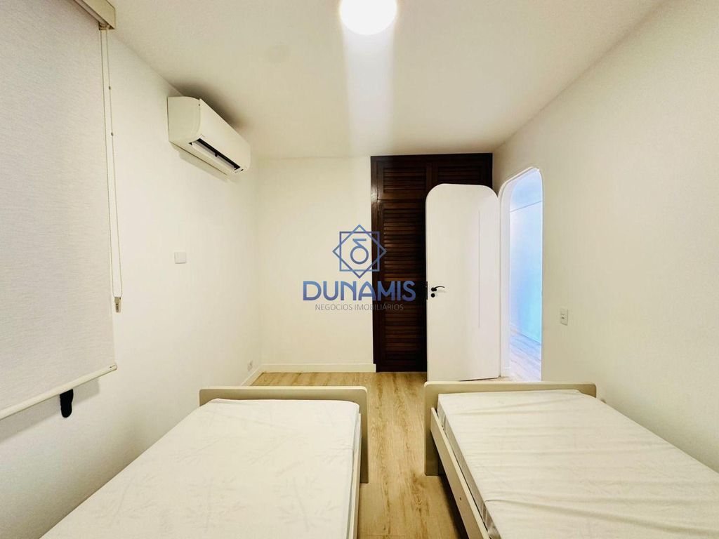 LINDO APARTAMENTO REFORMADO PARA VENDA NA REGIÃO NOBRE DE PITANGUEIRAS em Pitangueiras, Guarujá — foto 50