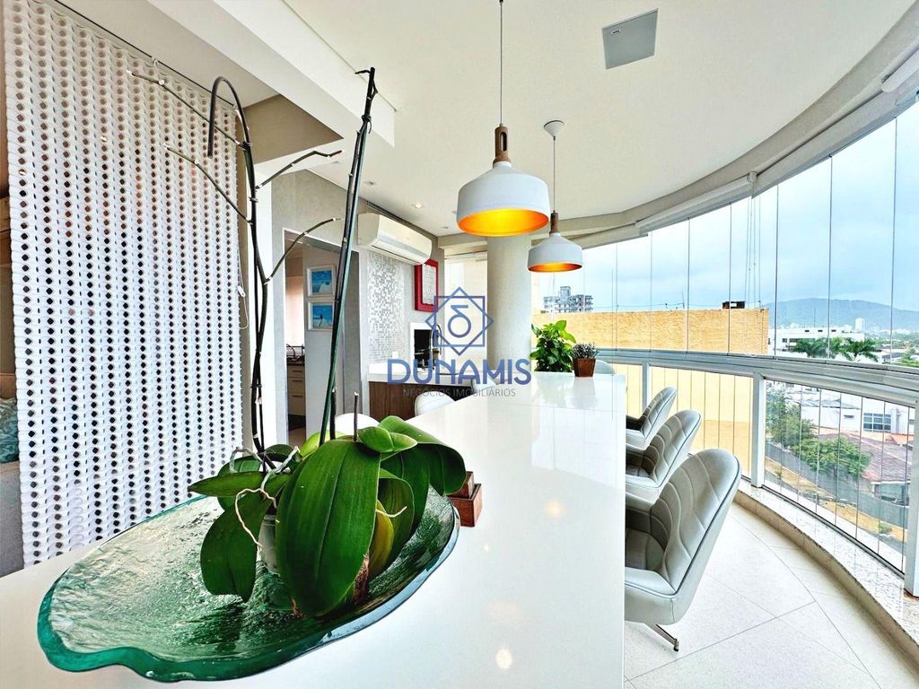 ** MAGNÍFICO APARTAMENTO À VENDA NA REGIÃO DA BRUNELLA - ENSEADA *** em Enseada, Guarujá — foto 2