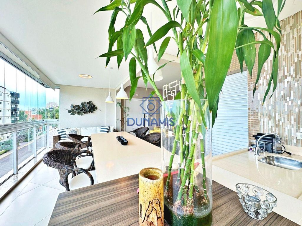 MAGNÍFICO APARTAMENTO À VENDA NA REGIÃO DA BRUNELLA - ENSEADA em Enseada, Guarujá — foto 4