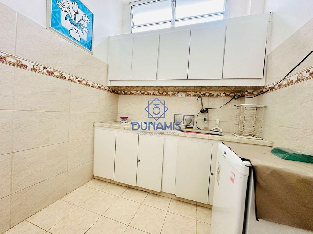 APARTAMENTO À VENDA NA PRAIA DAS PITANGUEIRAS - REGIÃO CENTRAL  *** em Pitangueiras, Guarujá — foto 3