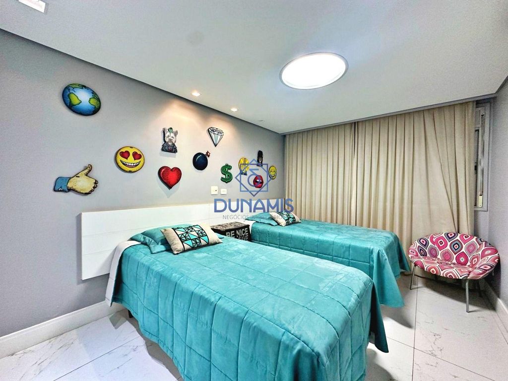 LINDO APARTAMENTO REFORMADO  A VENDA FRENTE TOTAL EM ASTÚRIAS em Jardim Astúrias, Guarujá — foto 57