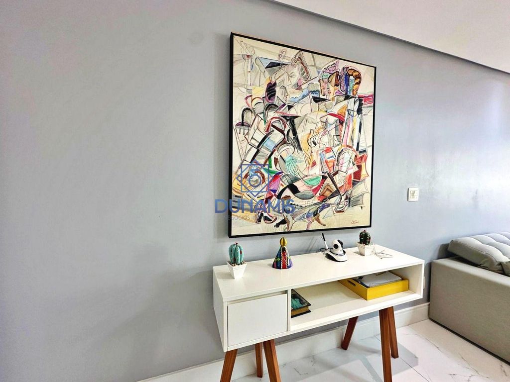 LINDO APARTAMENTO REFORMADO  A VENDA FRENTE TOTAL EM ASTÚRIAS em Jardim Astúrias, Guarujá — foto 25
