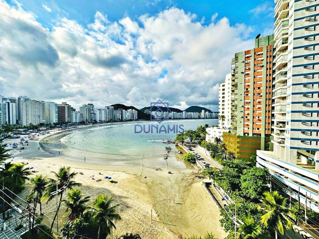 LINDO APARTAMENTO REFORMADO  A VENDA FRENTE TOTAL EM ASTÚRIAS em Jardim Astúrias, Guarujá — foto 3