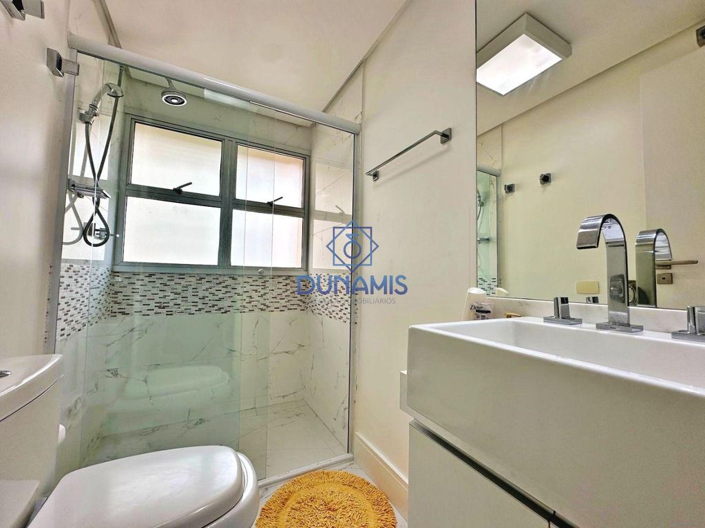LINDO APARTAMENTO REFORMADO  A VENDA FRENTE TOTAL EM ASTÚRIAS em Jardim Astúrias, Guarujá — foto 58