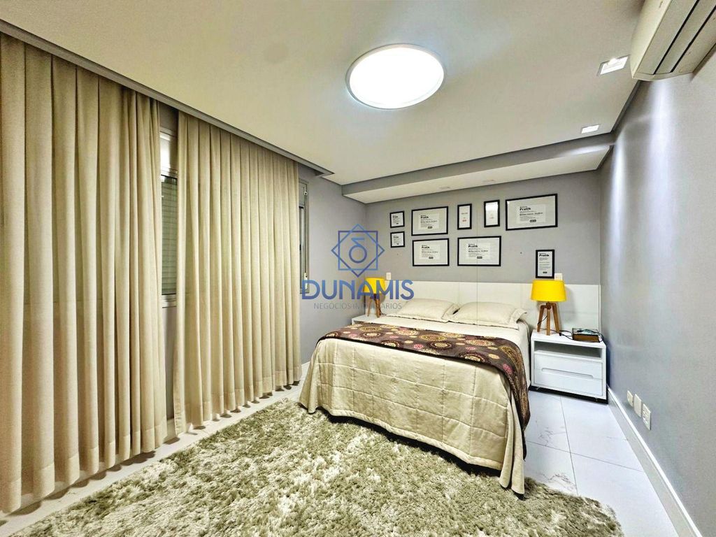 LINDO APARTAMENTO REFORMADO  A VENDA FRENTE TOTAL EM ASTÚRIAS em Jardim Astúrias, Guarujá — foto 50