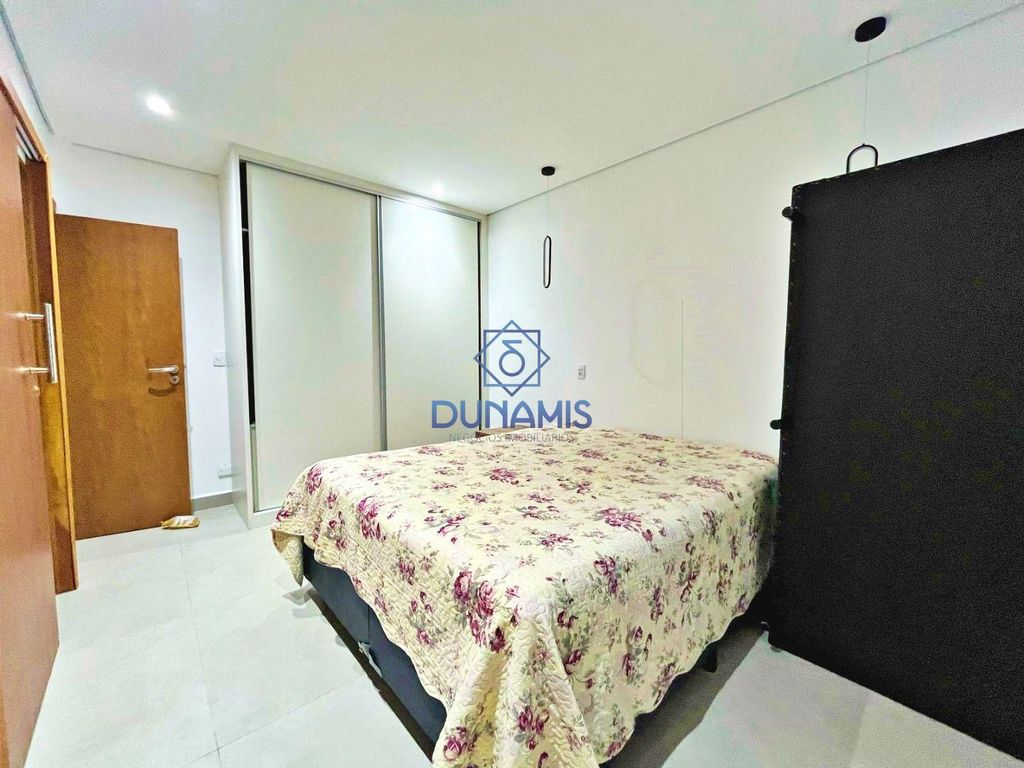 APARTAMENTO REFORMADO À VENDA NA PRAIA DE PITANGUEIRAS - NA QUADRA DA PRAIA em Pitangueiras, Guarujá — foto 35