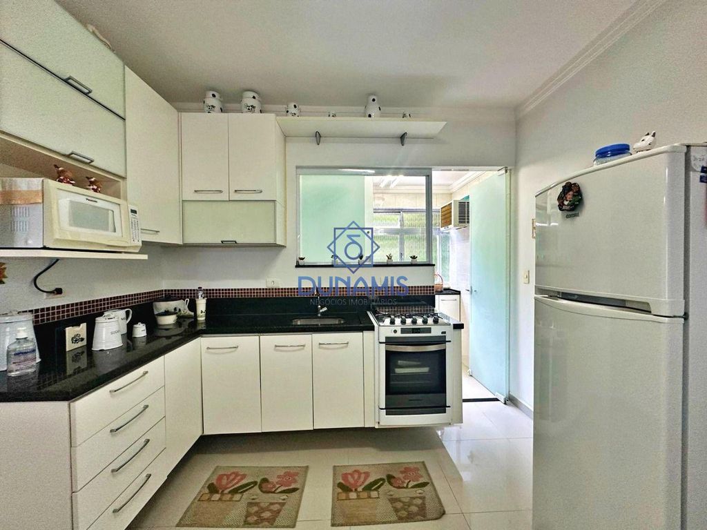 EXCELENTE APARTAMENTO - REFORMADO  À VENDA NA PRAIA DAS ASTÚRIAS - COM VISTA MAR em Jardim Astúrias, Guarujá — foto 21