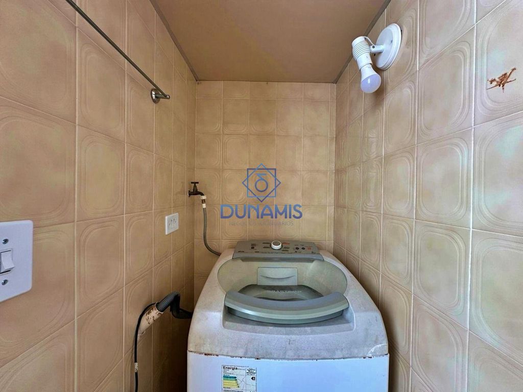 Apartamento frente mar com localização privilegiada na Praia das Pitangueiras. em Pitangueiras, Guarujá — foto 33