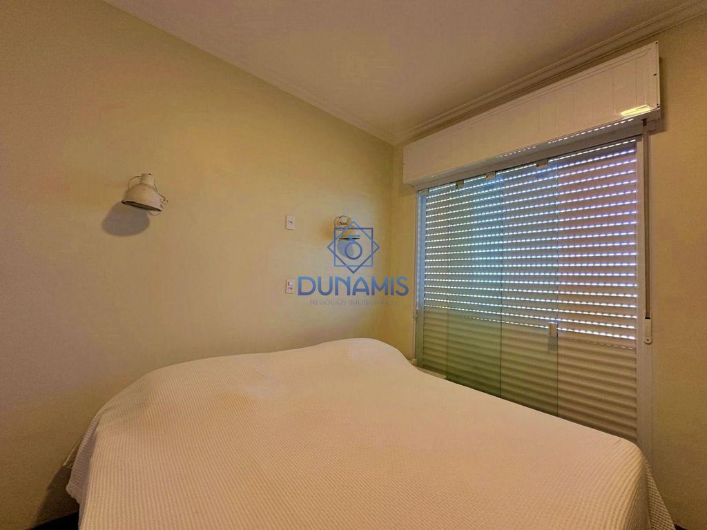 Apartamento frente mar com localização privilegiada na Praia das Pitangueiras. em Pitangueiras, Guarujá — foto 45