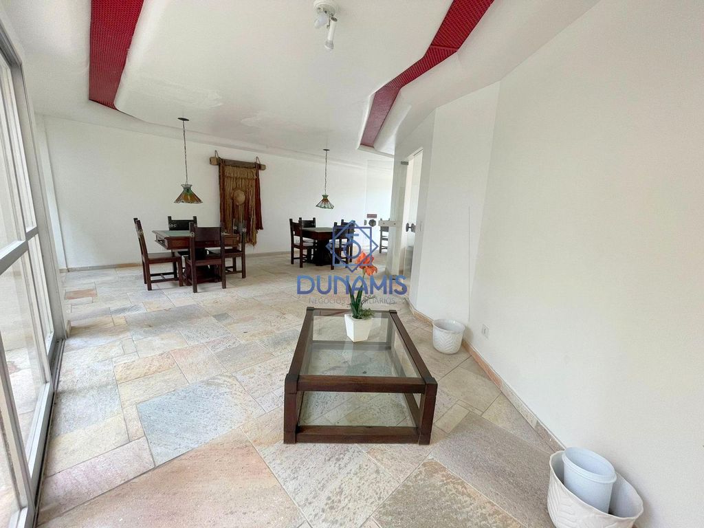 Apartamento reformado, claro e arejado, com localização privilegiada em Pitangueiras, Guarujá — foto 36
