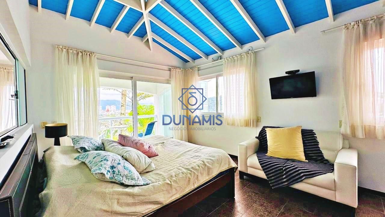 MARAVILHOSA CASA LOCALIZADA NA PENÍNSULA COM EXUBERANTE VISTA PARA O MAR em Península, Guarujá — foto 30