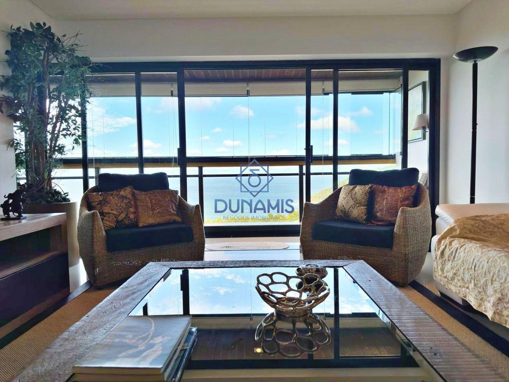Apartamento à Venda em Morro Sorocotuba, Guarujá - SP em Morro Sorocotuba, Guarujá — foto 2