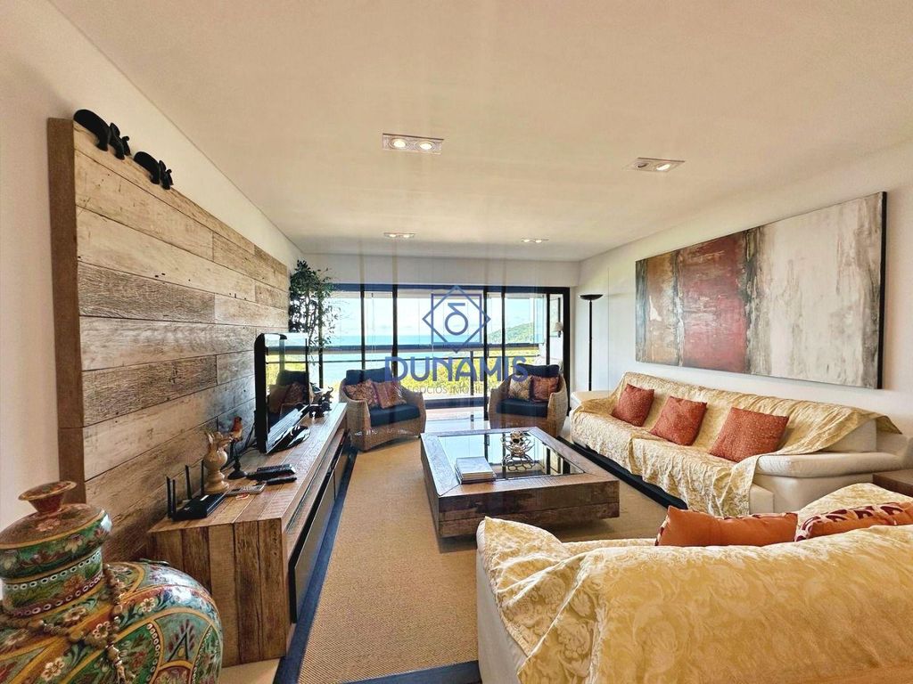 Apartamento à Venda em Morro Sorocotuba, Guarujá - SP em Morro Sorocotuba, Guarujá — foto 14