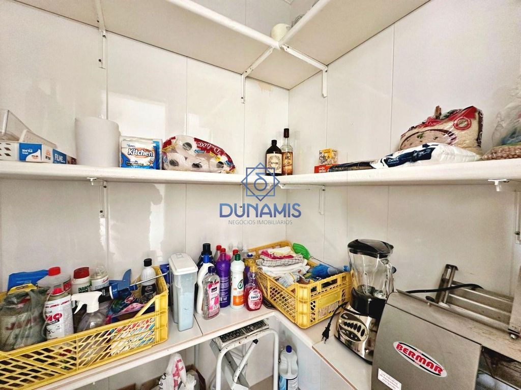 Apartamento à Venda em Morro Sorocotuba, Guarujá - SP em Morro Sorocotuba, Guarujá — foto 54